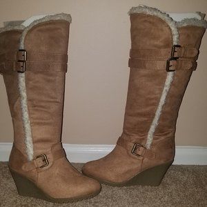 Wedge Faux Fur Lined Boots